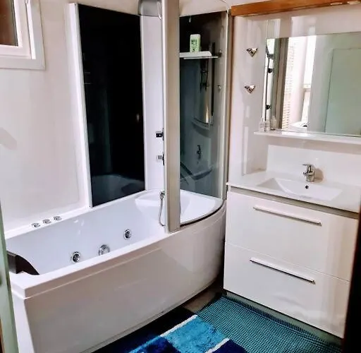 La P'tite Recre, 3 Couchages, Sauna, Balneo *